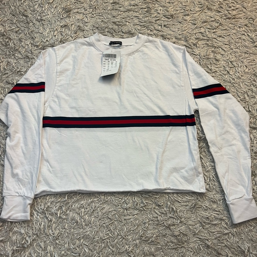 NWT Brandy Melville Pullover Crewneck